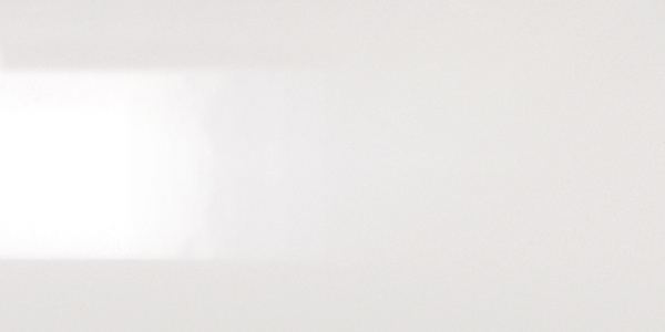 KB91 Профиль горизонтальный C-образный для нижних баз 4м A16 Белый глянец